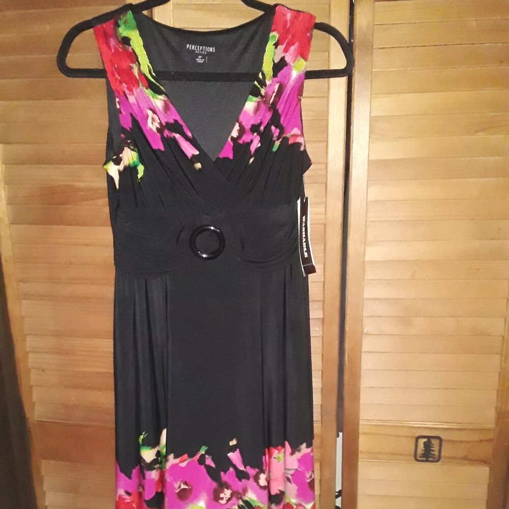 Preceptions 8P Petite Black Red Pink Floral Ruched Waist Deep V Knit Dress NWT